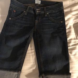 Hudson Bermuda type short cuffed just above the knee